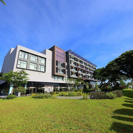 Midori Clark Hotel And Casino Clark Field Экстерьер фото
