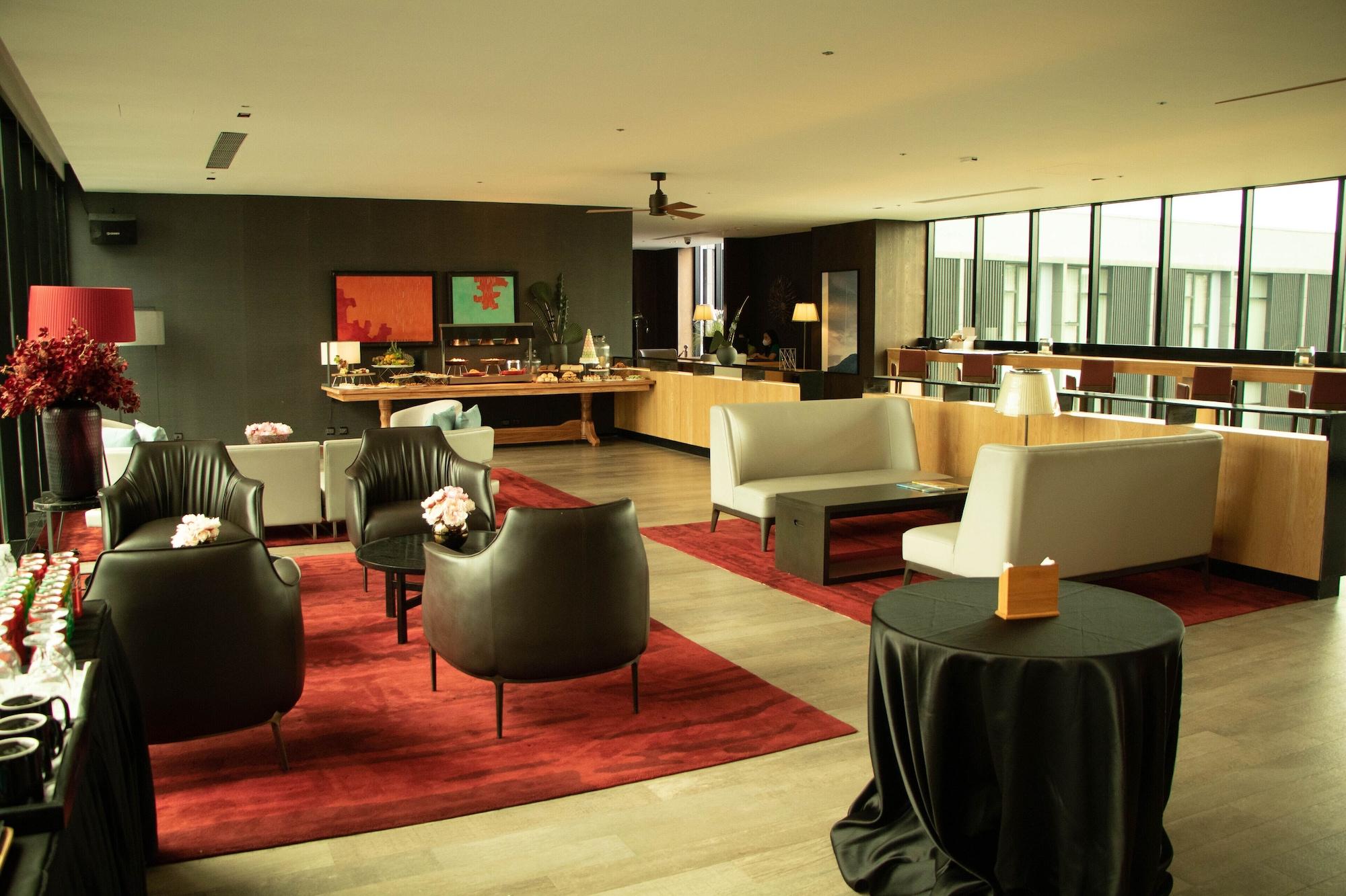 Midori Clark Hotel And Casino Clark Field Экстерьер фото