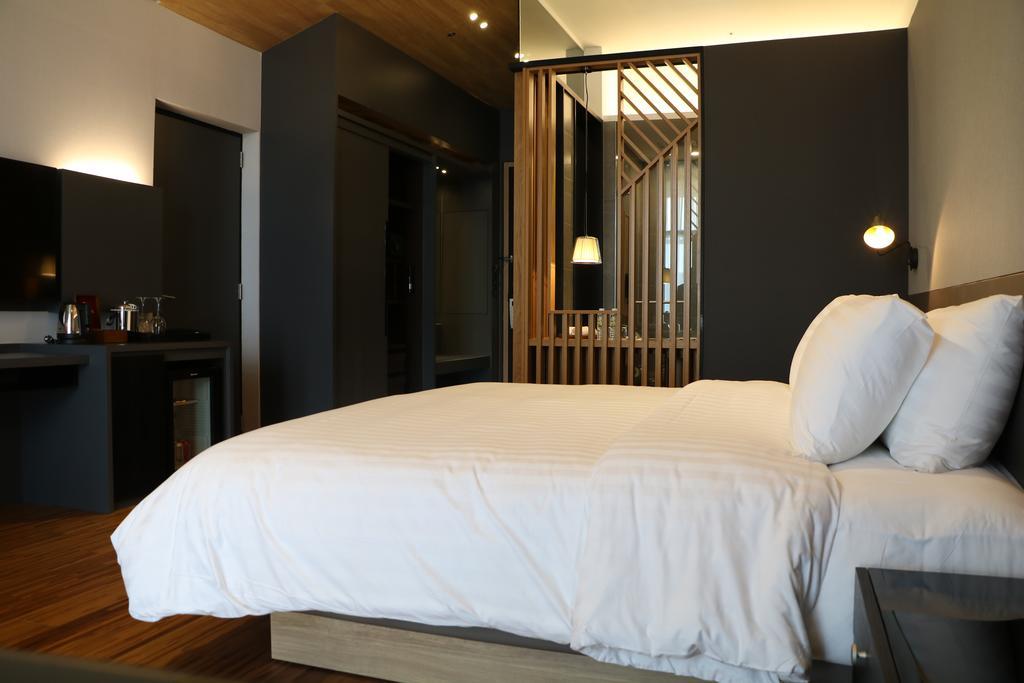 Midori Clark Hotel And Casino Clark Field Экстерьер фото