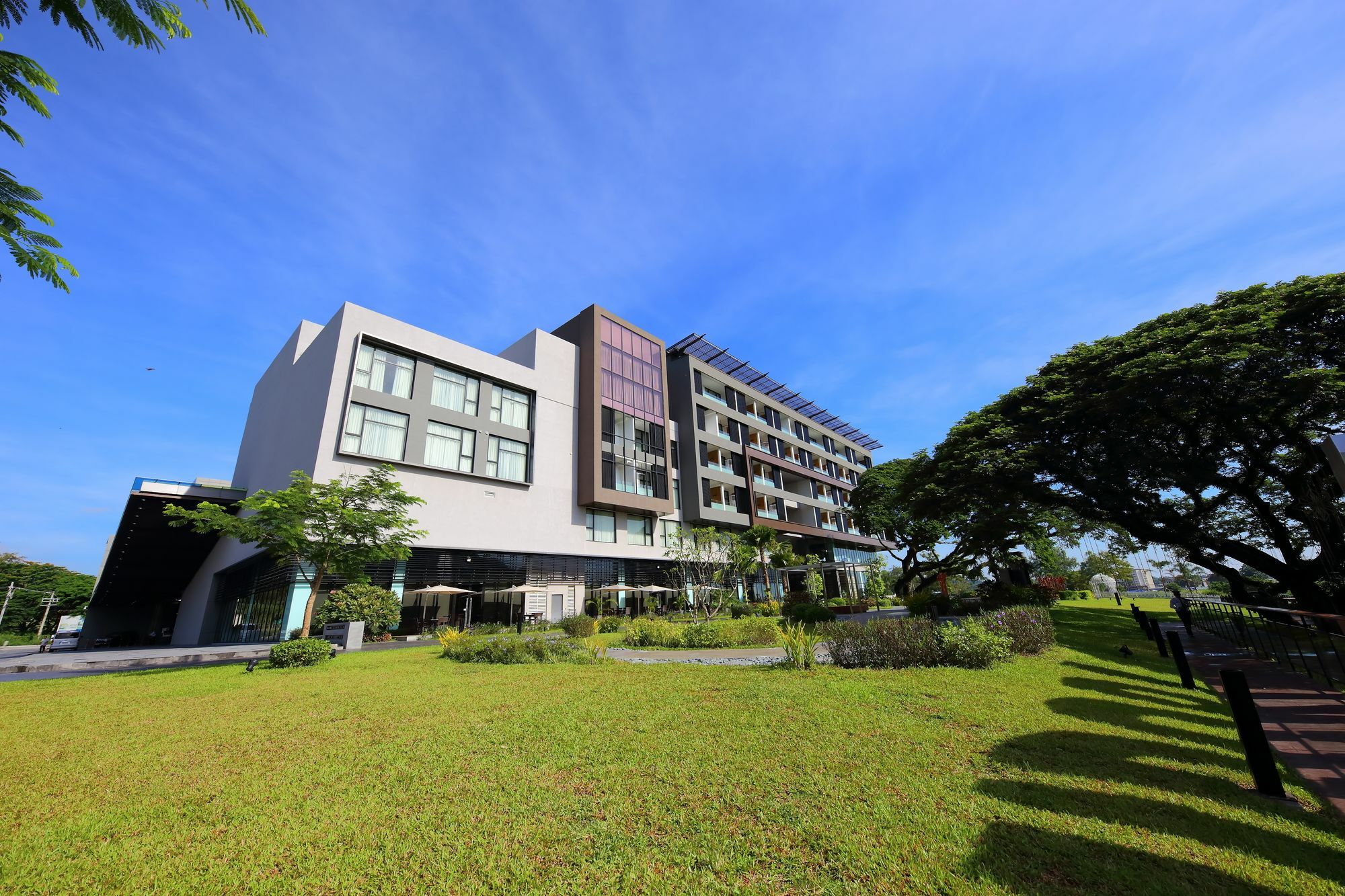 Midori Clark Hotel And Casino Clark Field Экстерьер фото